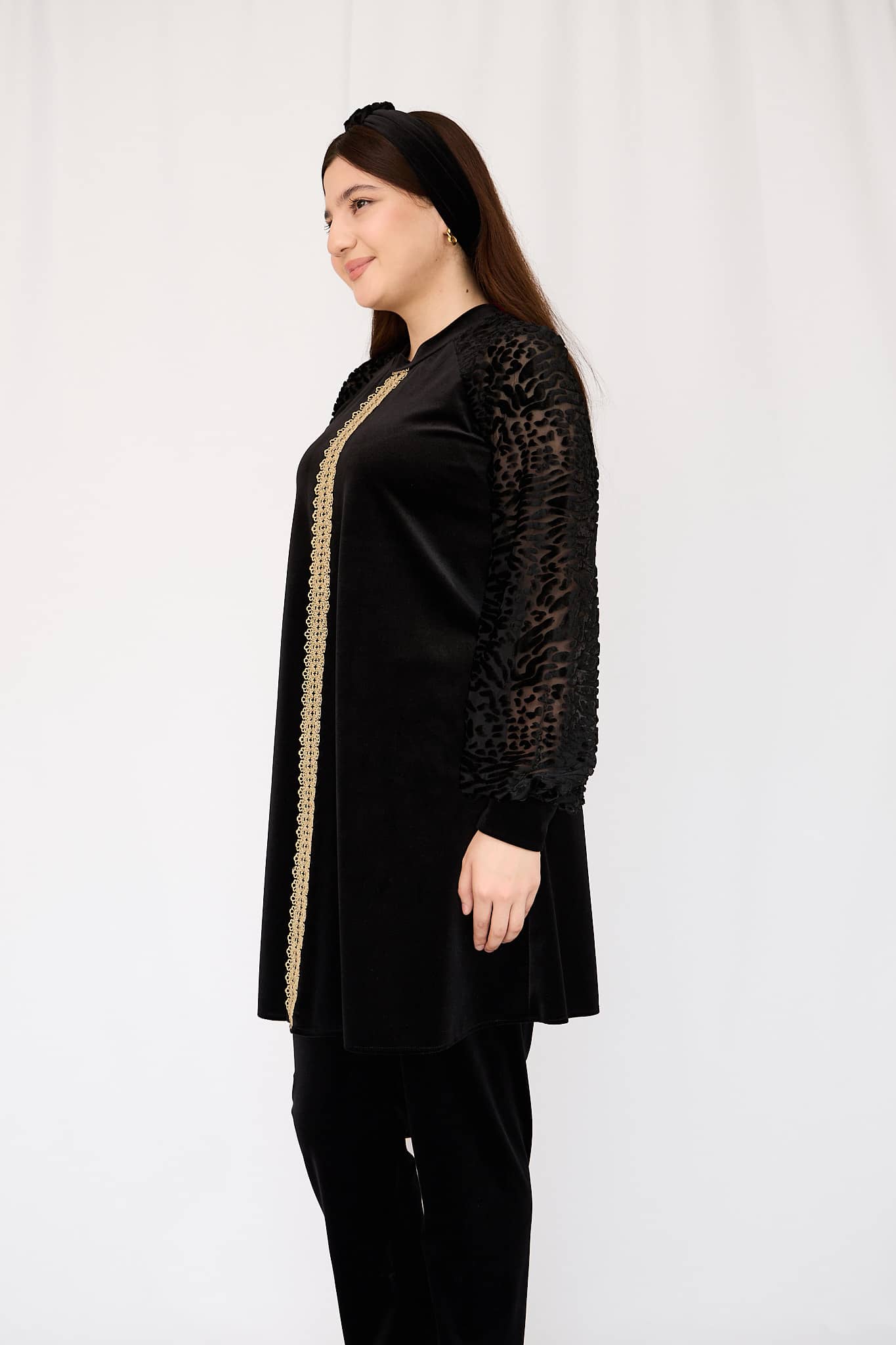 Gulbadan — qora (qora naqshli yeng) 3